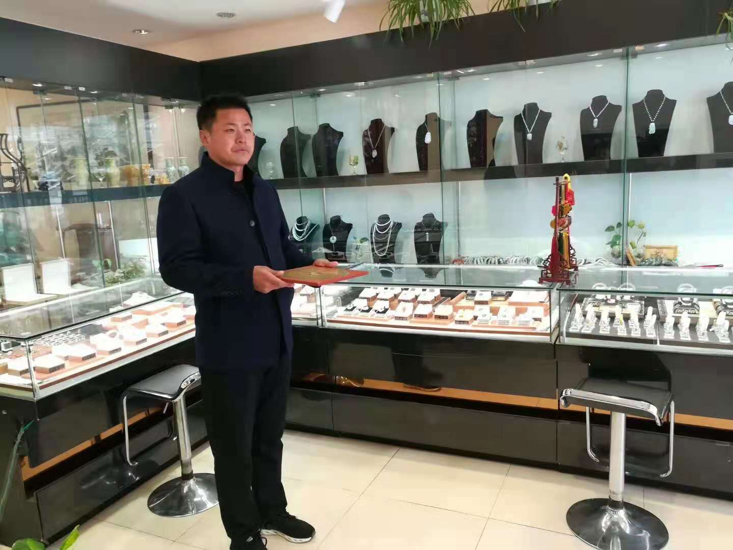 青岛风水大师姜海龙